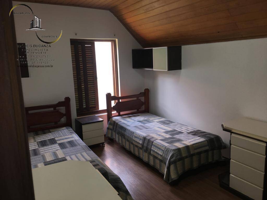 Casa à venda com 3 quartos, 250m² - Foto 13