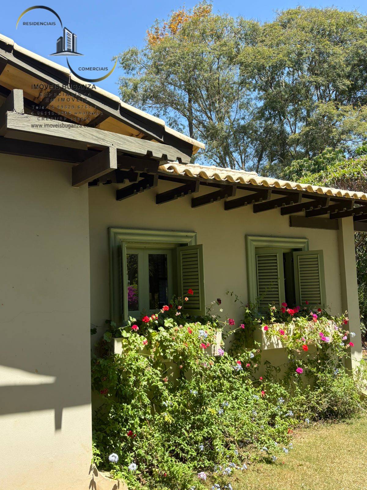 Casa, 4 quartos, 358 m² - Foto 1